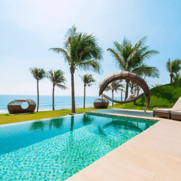 Fusion Resort Cam Ranh - Break Holiday